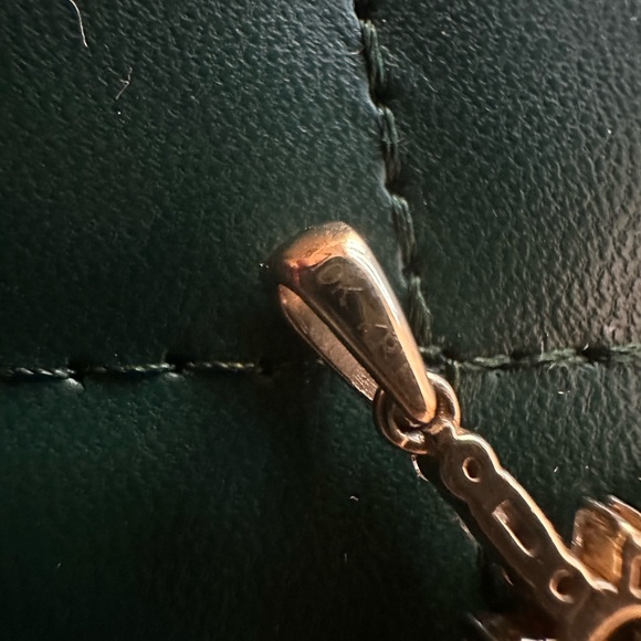 10k Diamond Cross Pendant - Picture 3 of 8